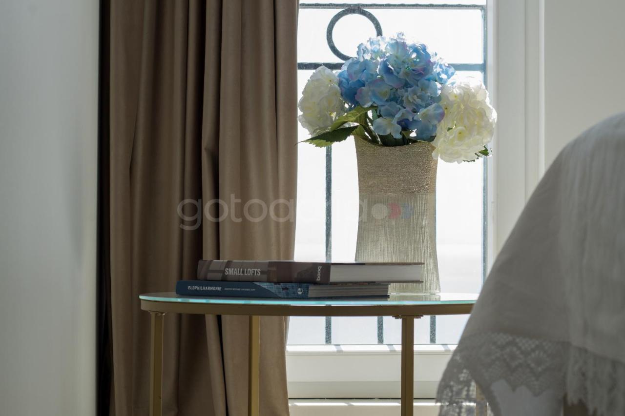 Villa Smaragd - Opal - Luxury Apt With Shared Pool And Private Hot Tub マカルスカ エクステリア 写真